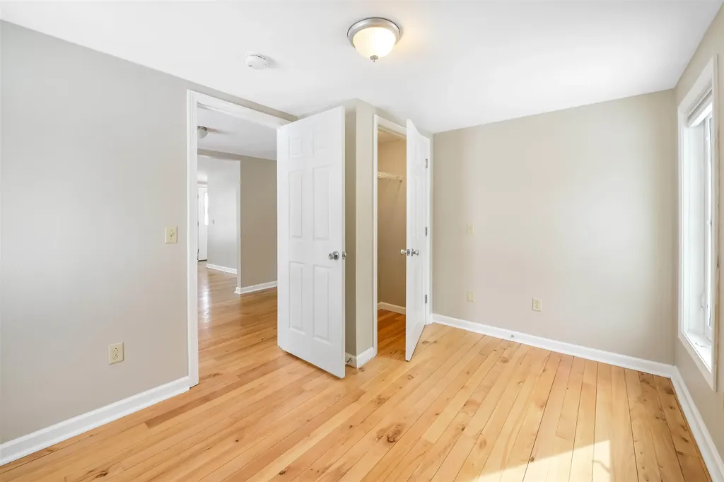 5 Alder Lane Essex VT 05452