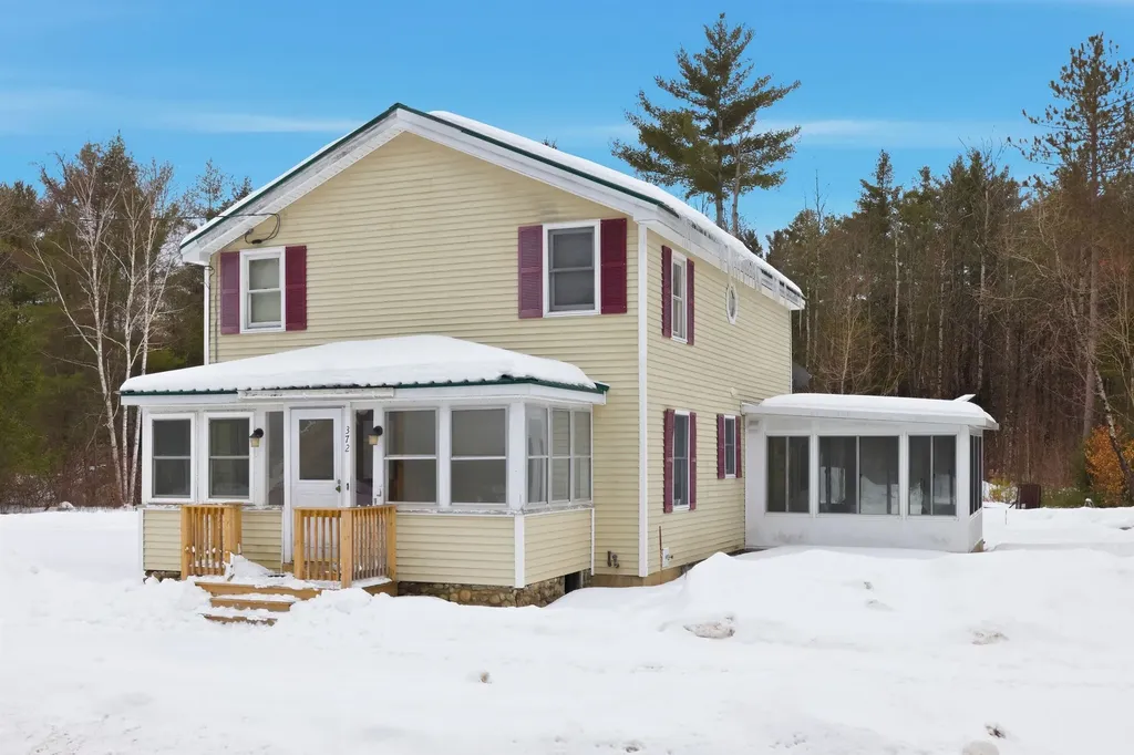 372 Owl Street Campton NH 03223
