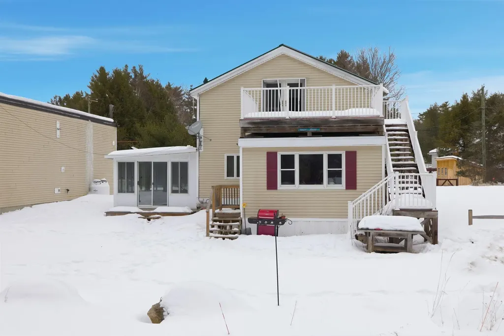 372 Owl Street Campton NH 03223