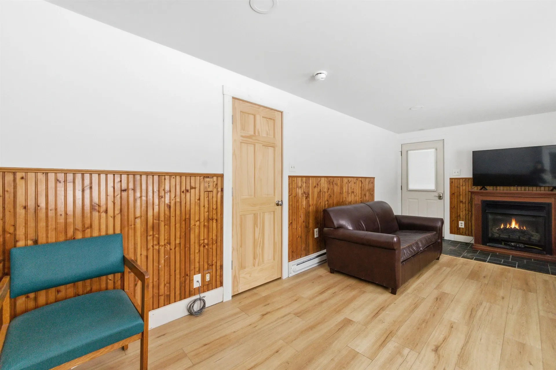 372 Owl Street Campton NH 03223