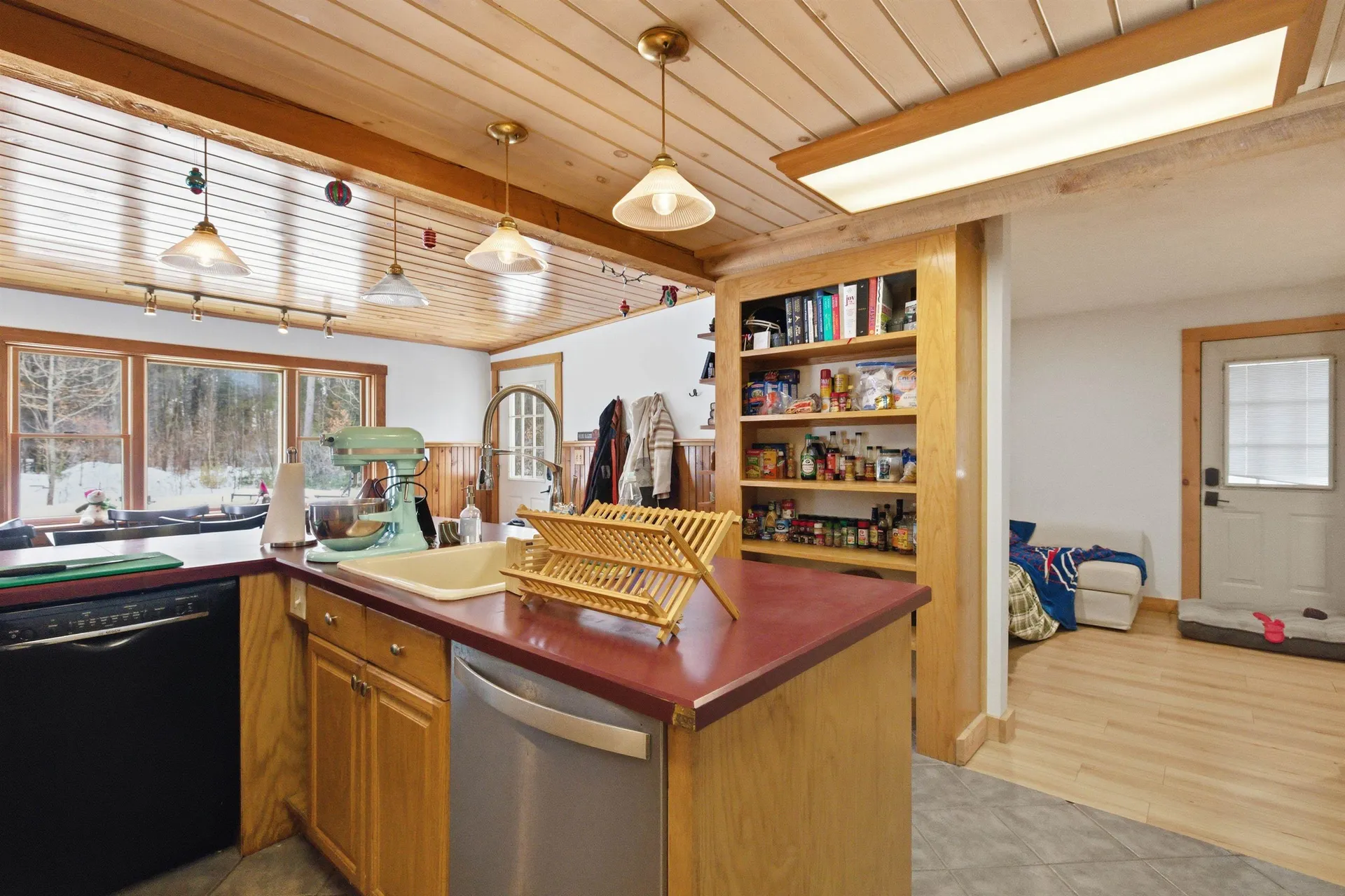 372 Owl Street Campton NH 03223