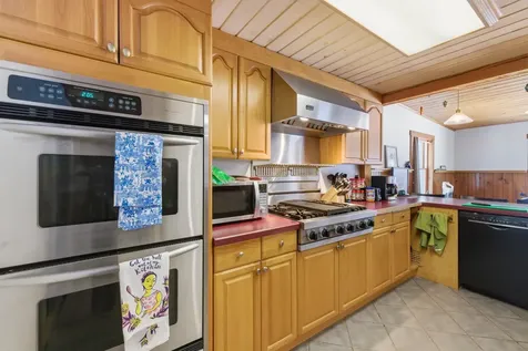 372 Owl Street Campton NH 03223