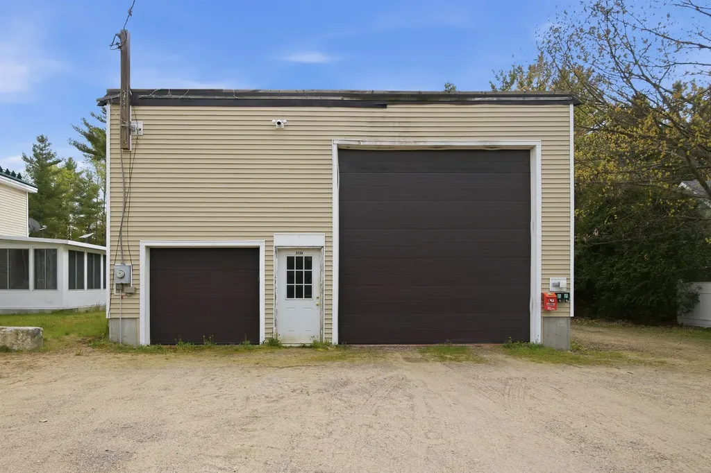 372 Owl Street Campton NH 03223