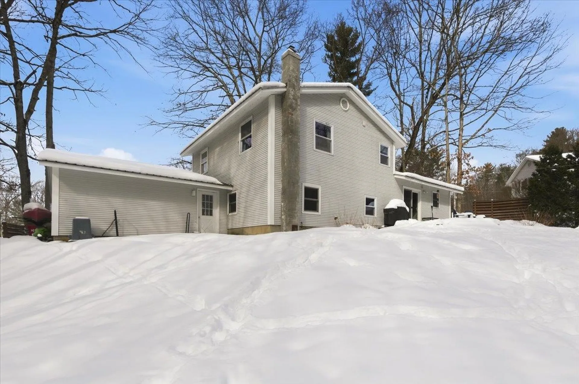 31 Greenbriar Drive Essex VT 05452