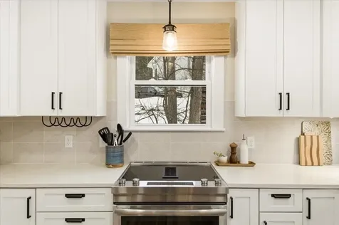 31 Greenbriar Drive Essex VT 05452