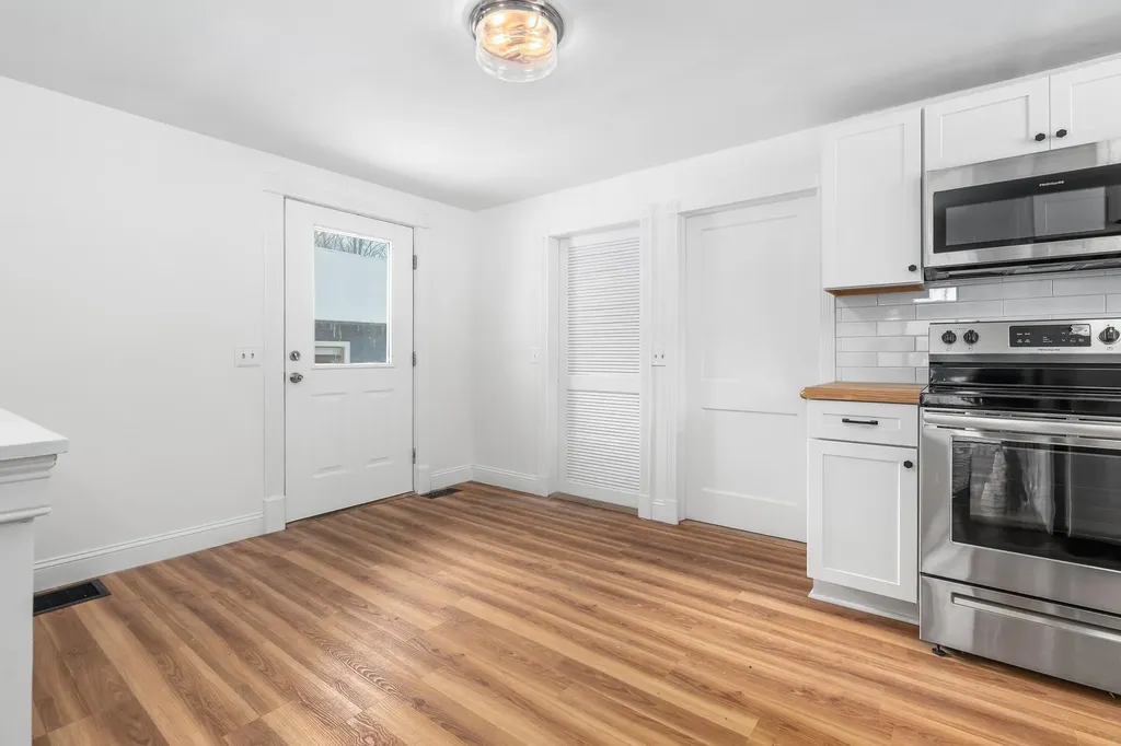 1871 Route 103 Mount Holly VT 05758