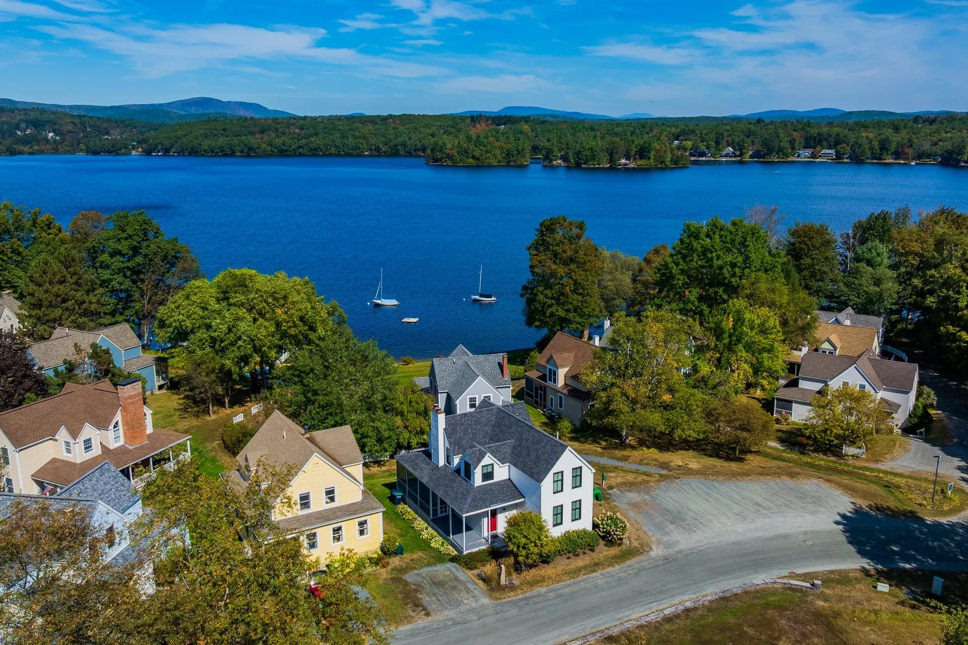 41 Chosen Vale Lane Enfield NH 03748