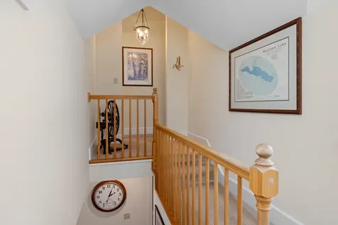 41 Chosen Vale Lane Enfield NH 03748