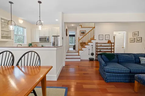 41 Chosen Vale Lane Enfield NH 03748