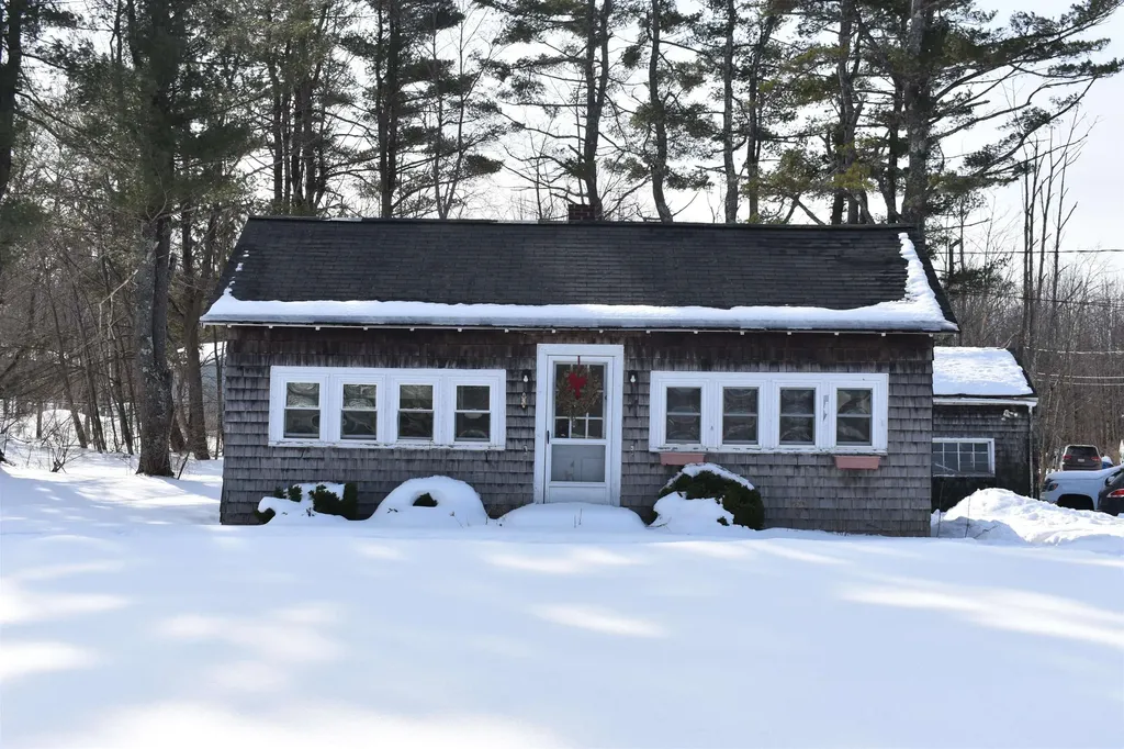 641 & 647 First Nh Turnpike Northwood NH 03261