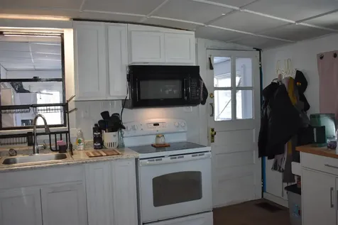 641 & 647 First Nh Turnpike Northwood NH 03261