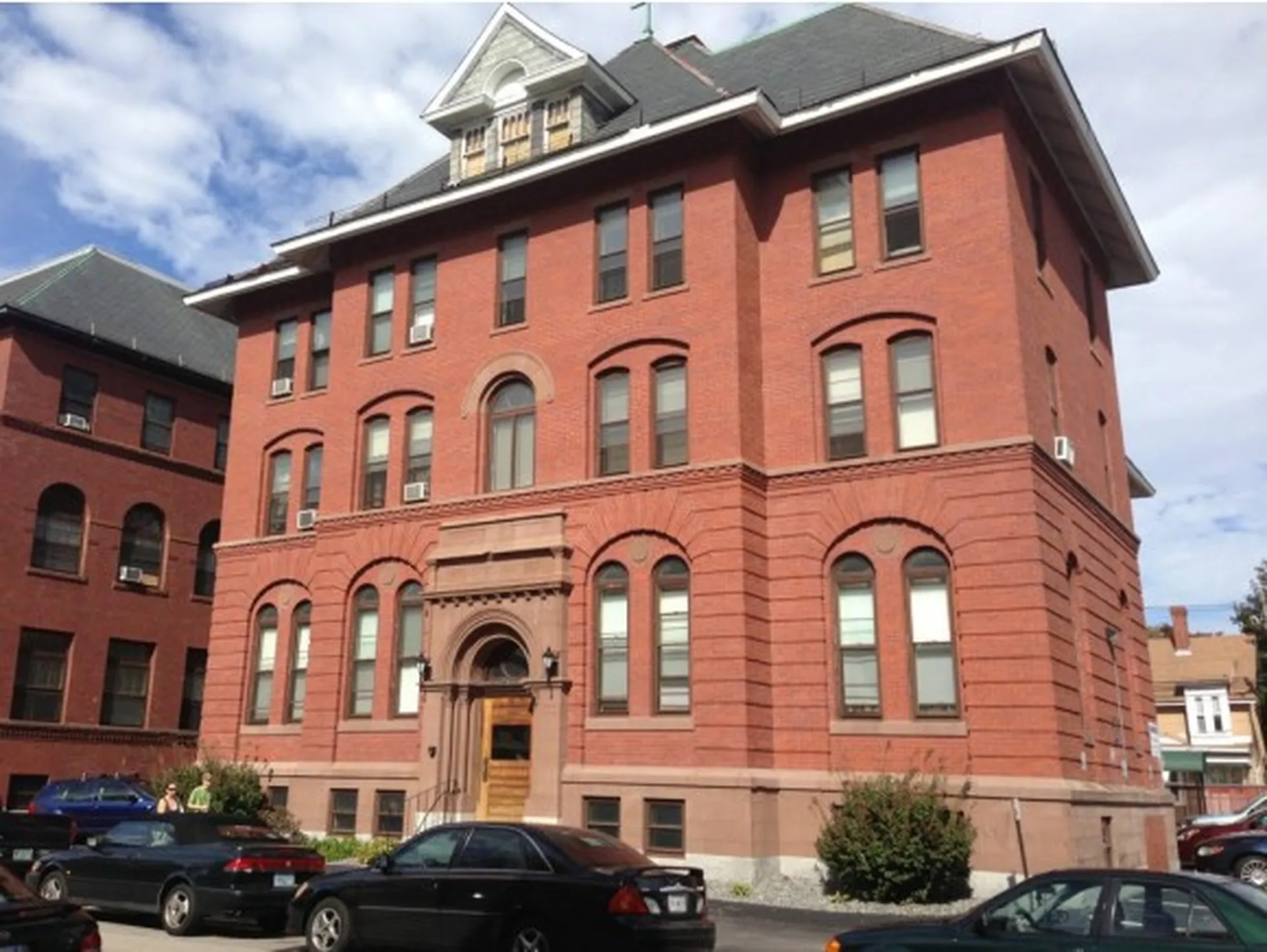 124 Orange Street Manchester NH 03103