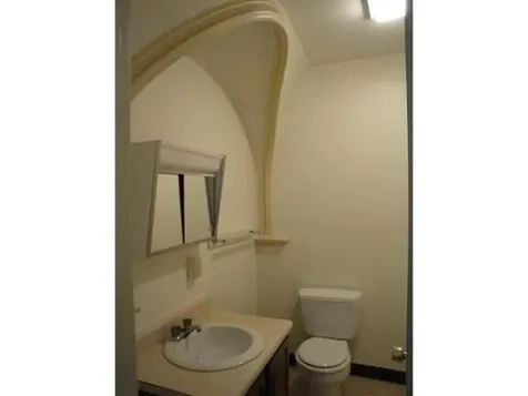 124 Orange Street Manchester NH 03103