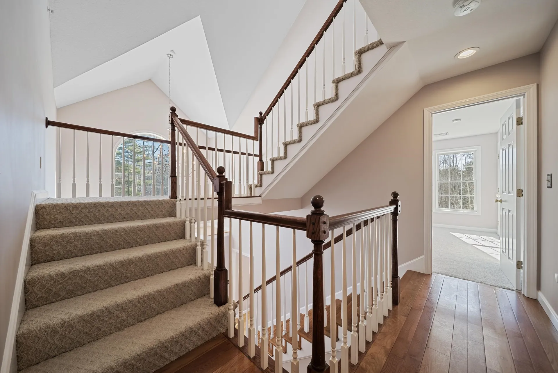 26 Sweetbriar Lane Chester NH 03036