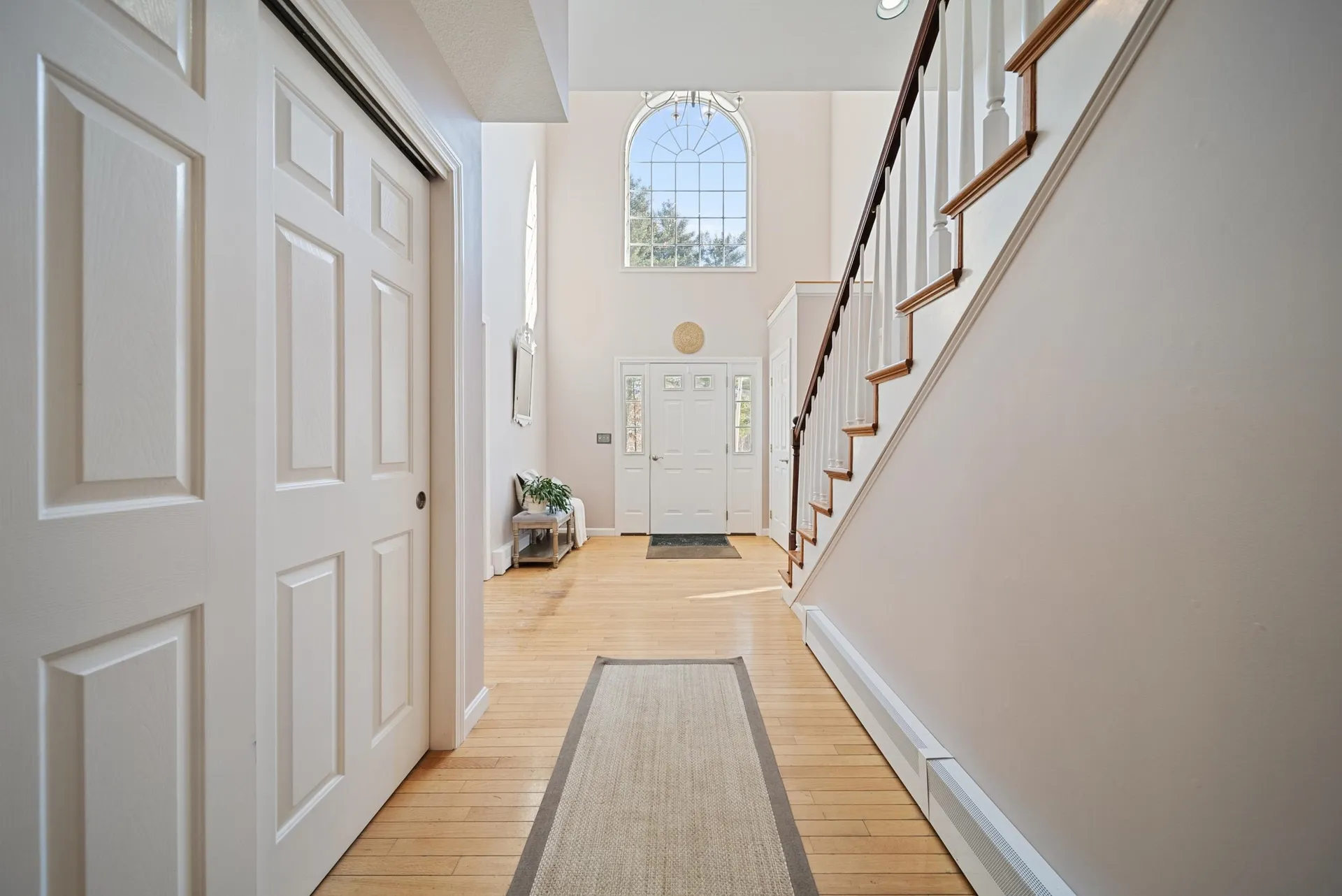 26 Sweetbriar Lane Chester NH 03036