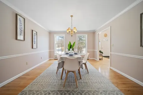 26 Sweetbriar Lane Chester NH 03036