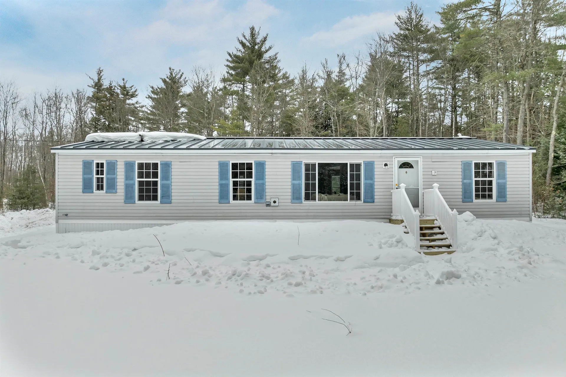 146 Old Bennington Road Greenfield NH 03047