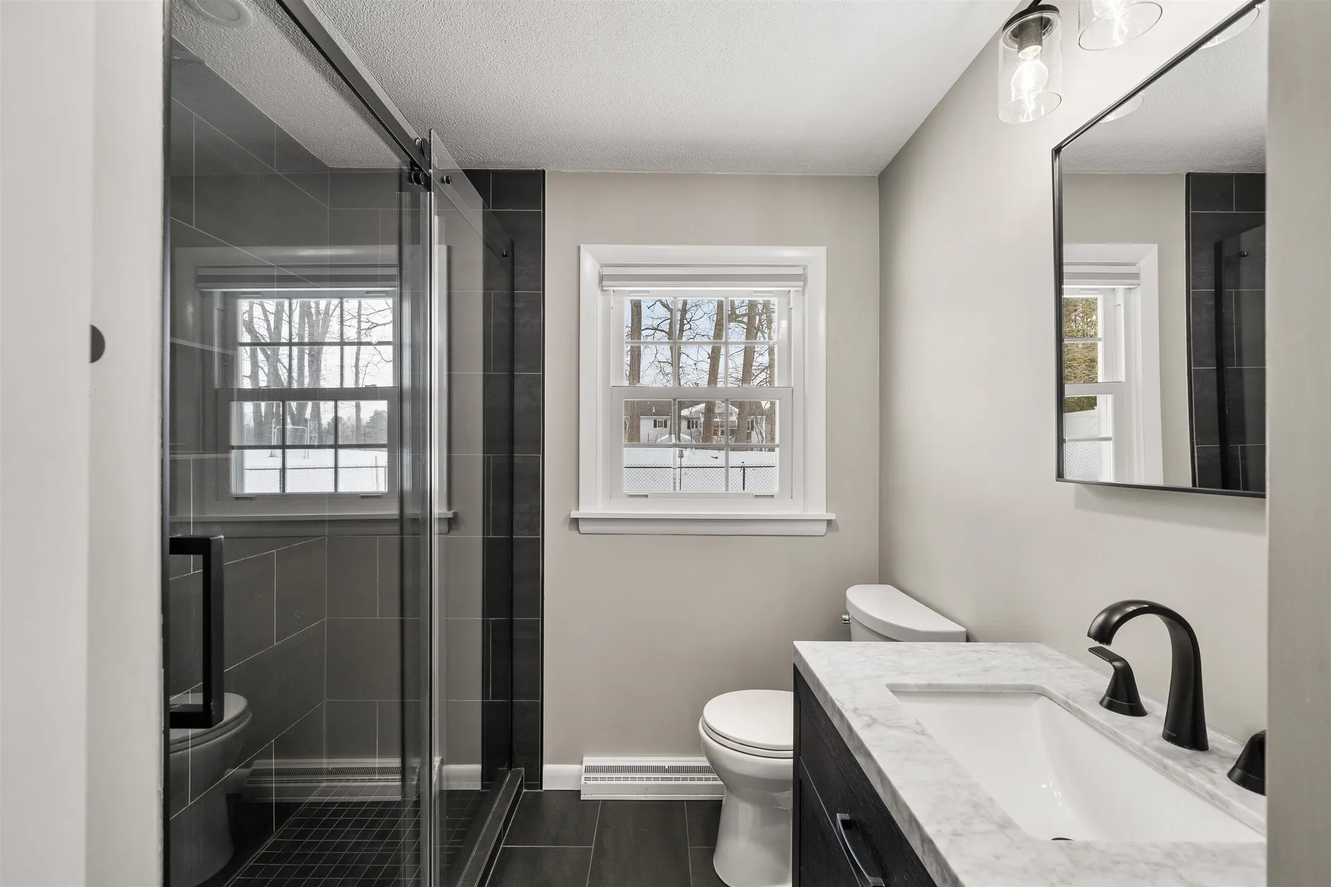 25 Carol Avenue Salem NH 03079