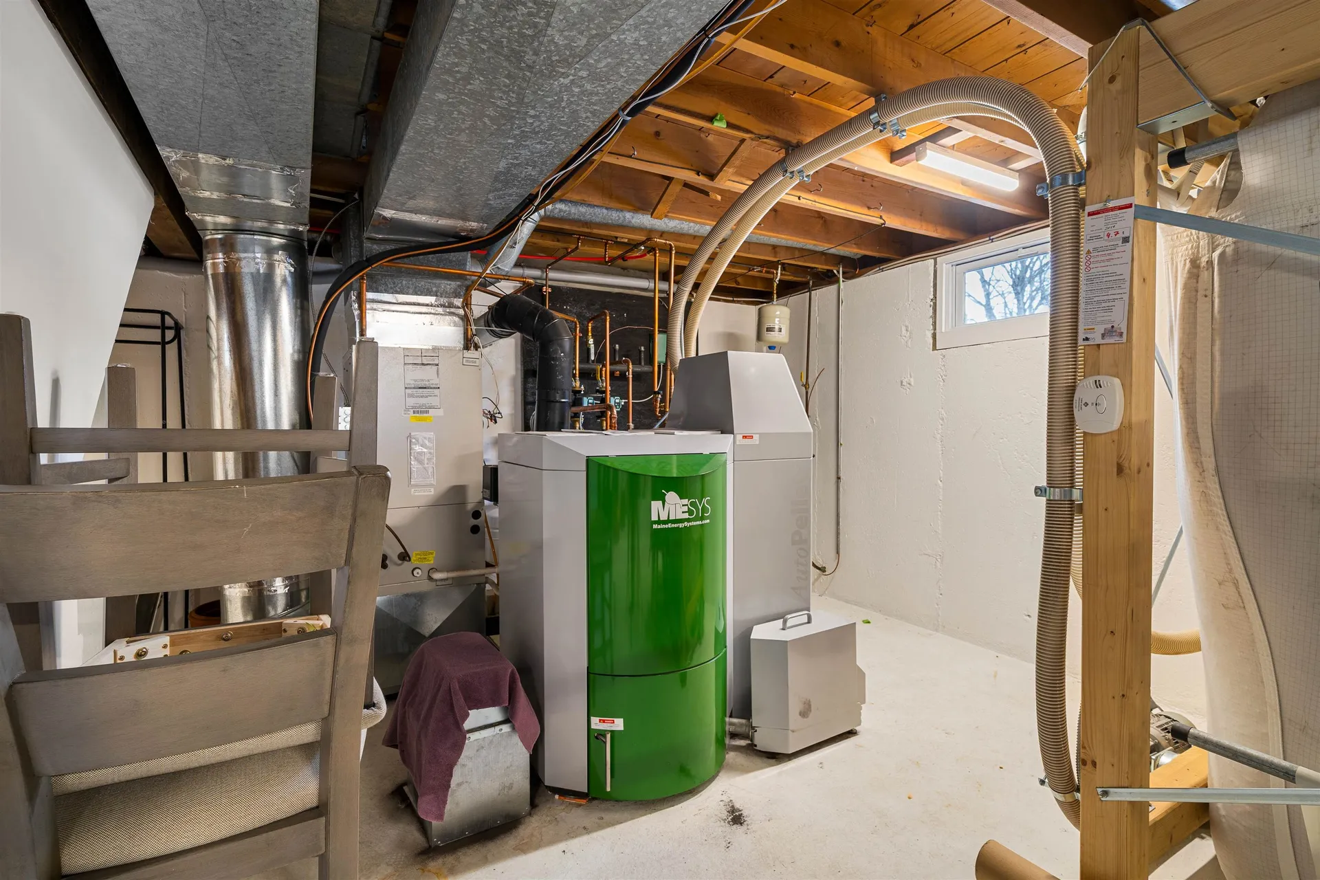 25 Carol Avenue Salem NH 03079