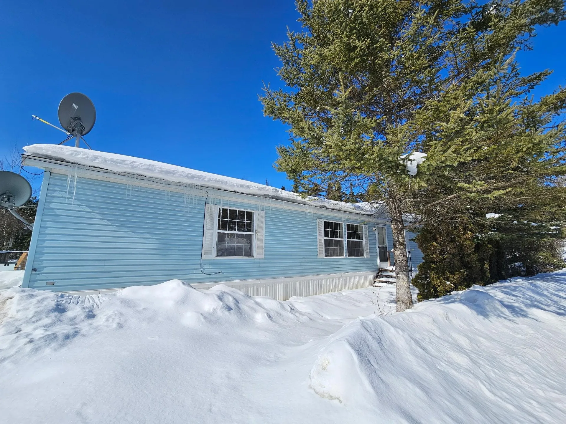 55 Bayley-hazen Road Walden VT 05873