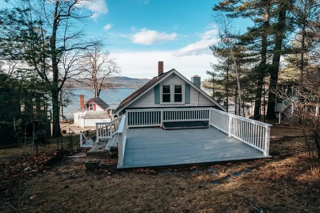 97 Webster Avenue Franklin NH 03235