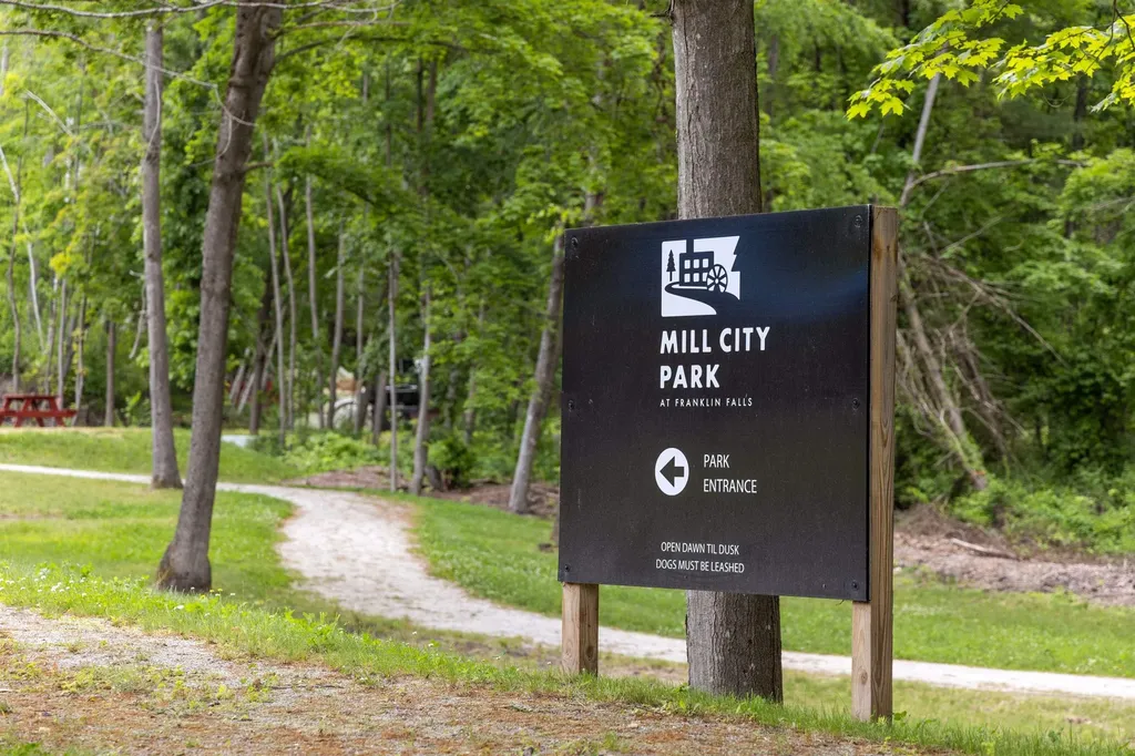 97 Webster Avenue Franklin NH 03235