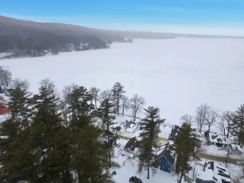 97 Webster Avenue Franklin NH 03235