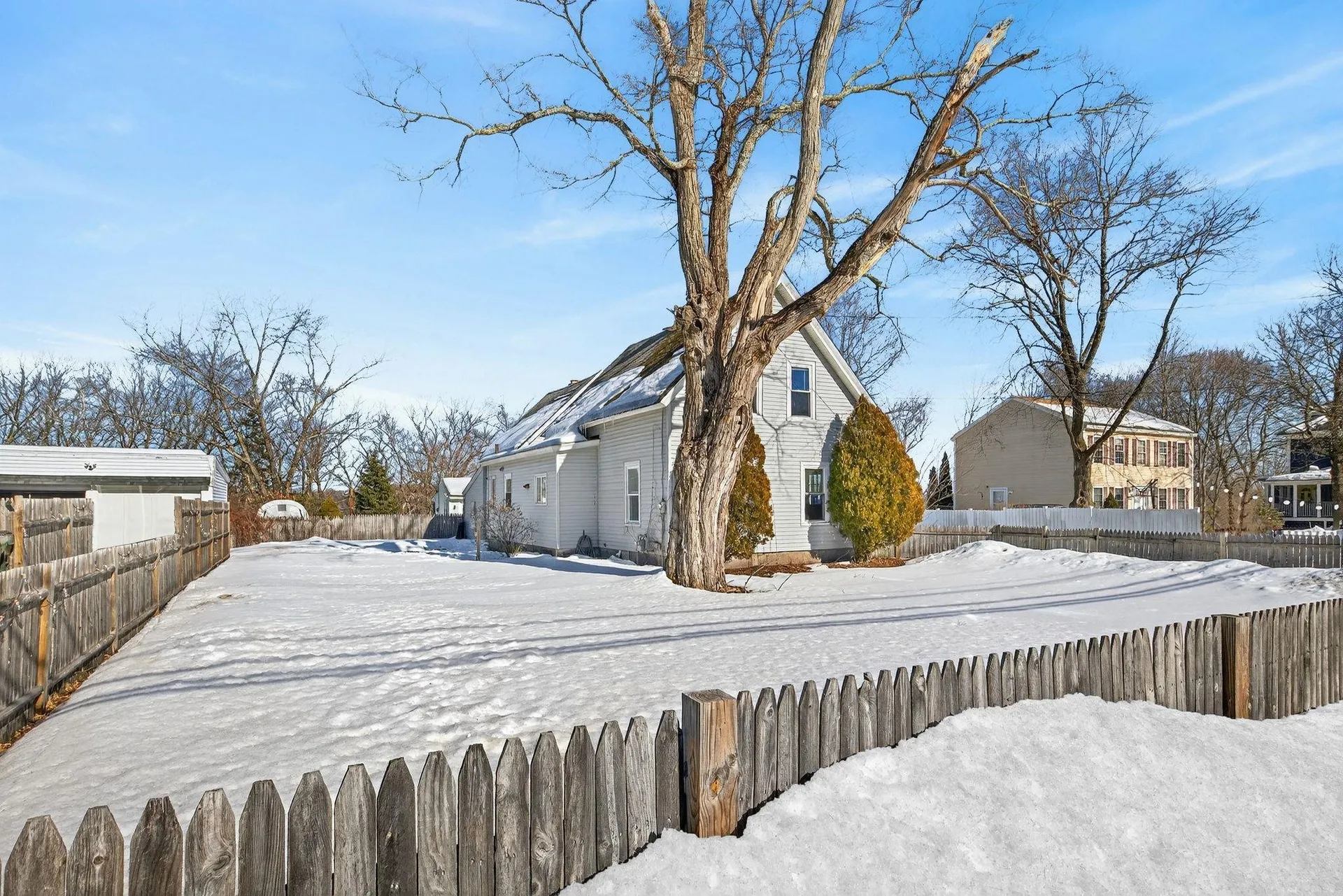 185 Mast Road Manchester NH 03102