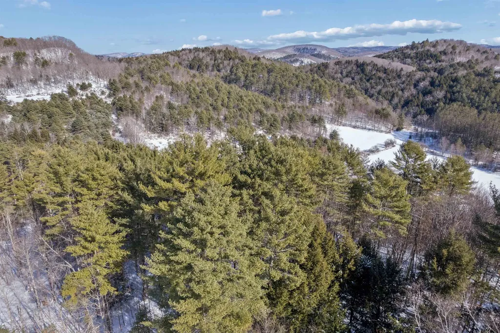 153 Russell Road Tunbridge VT 05077