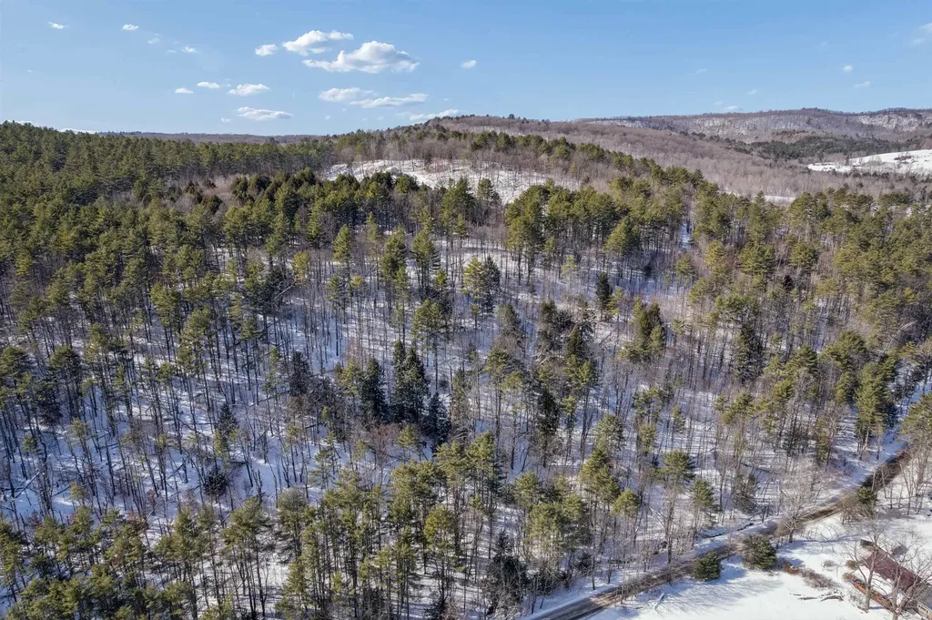 153 Russell Road Tunbridge VT 05077