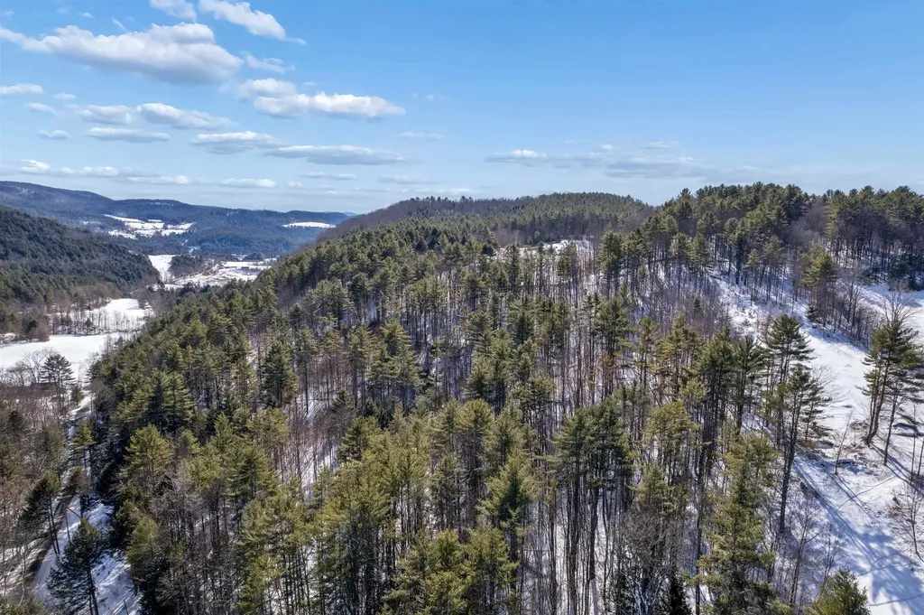 153 Russell Road Tunbridge VT 05077