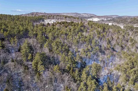 153 Russell Road Tunbridge VT 05077