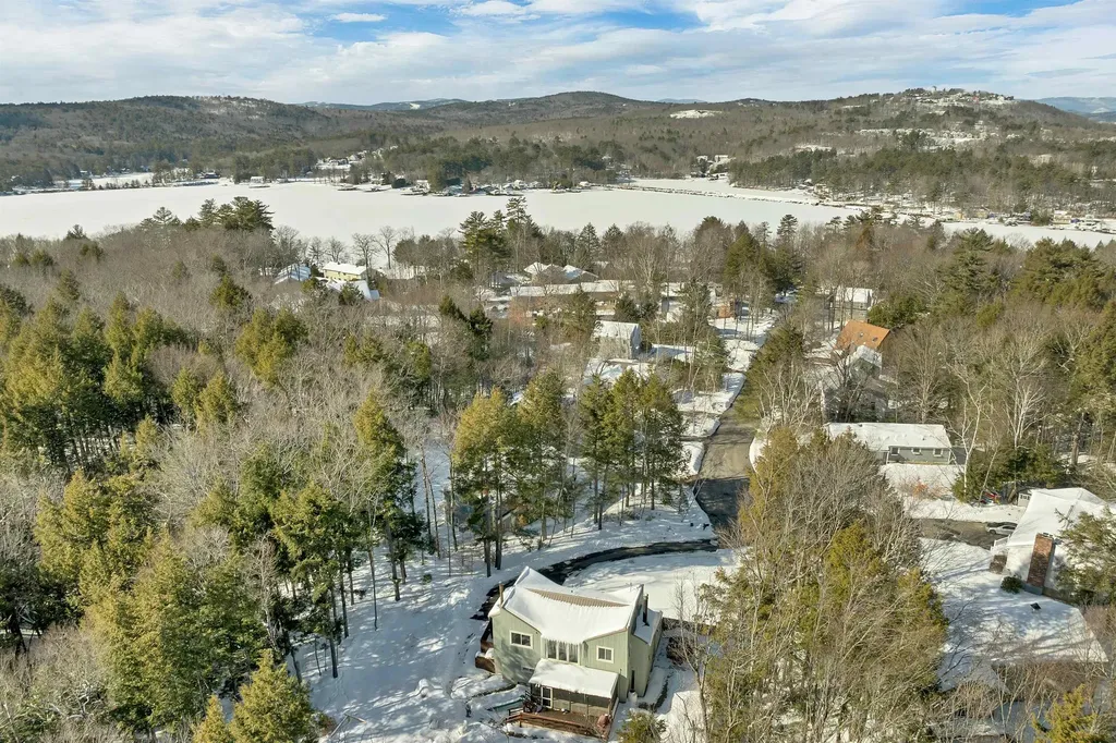 45 Timber Lane Laconia NH 03246