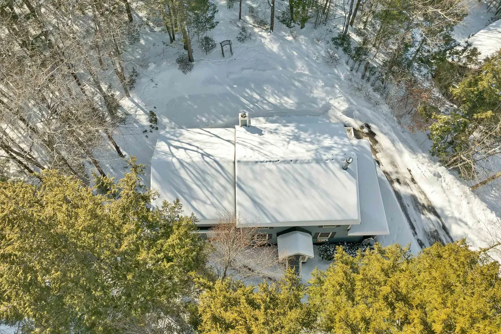 45 Timber Lane Laconia NH 03246