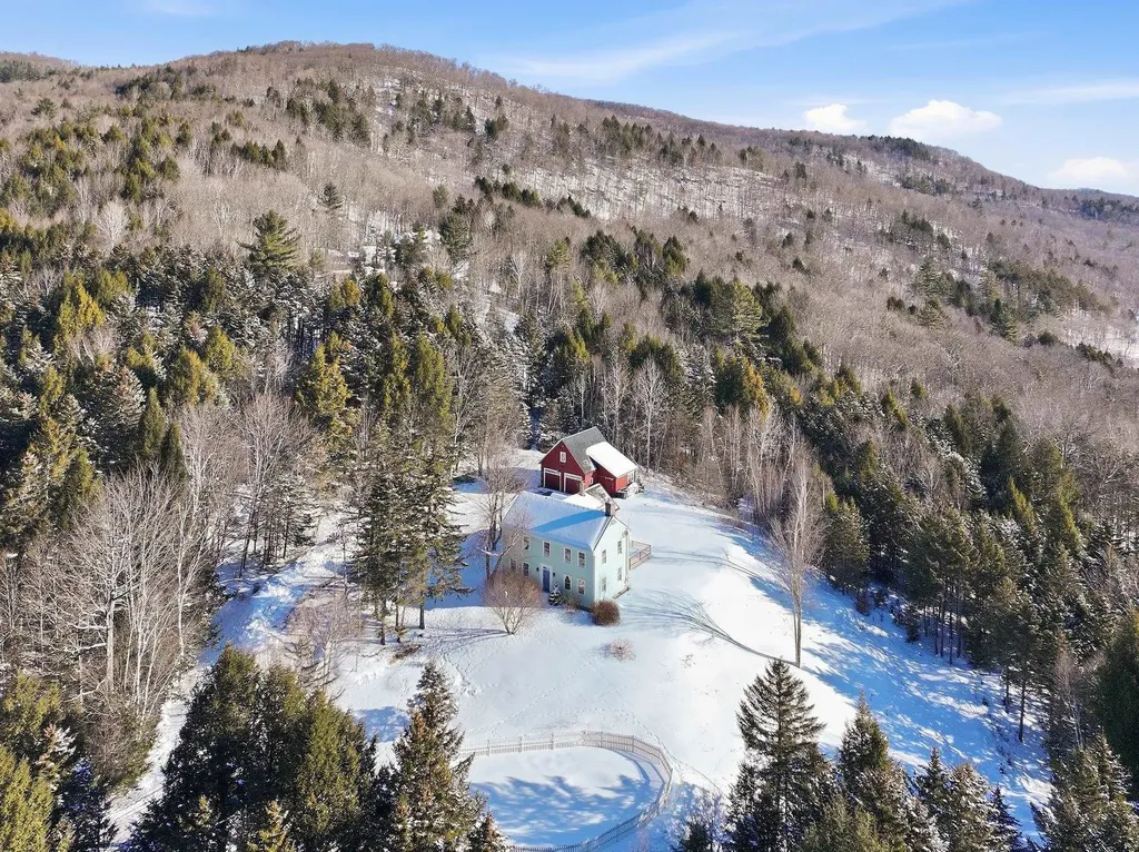 513 Deer Brook Way Woodstock VT 05091