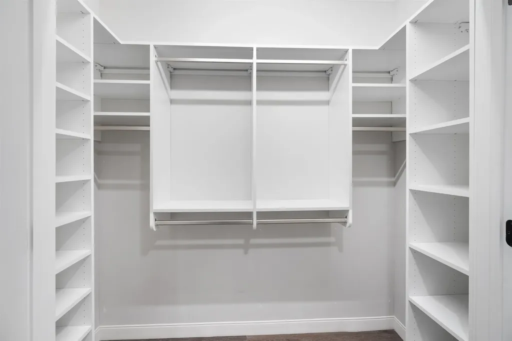 18 Artisan Drive Salem NH 03079