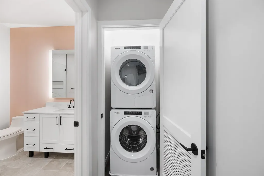 18 Artisan Drive Salem NH 03079