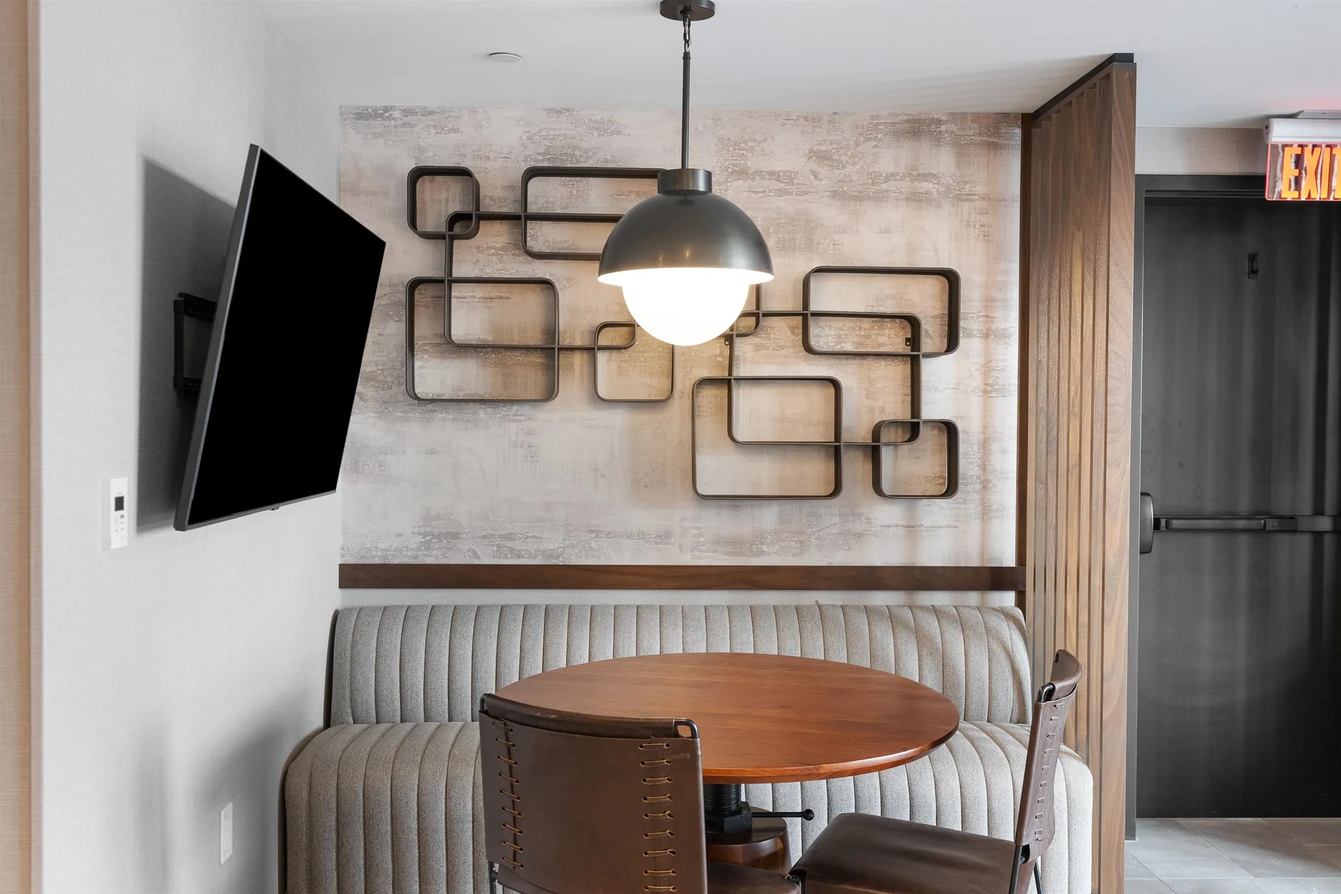 18 Artisan Drive Salem NH 03079