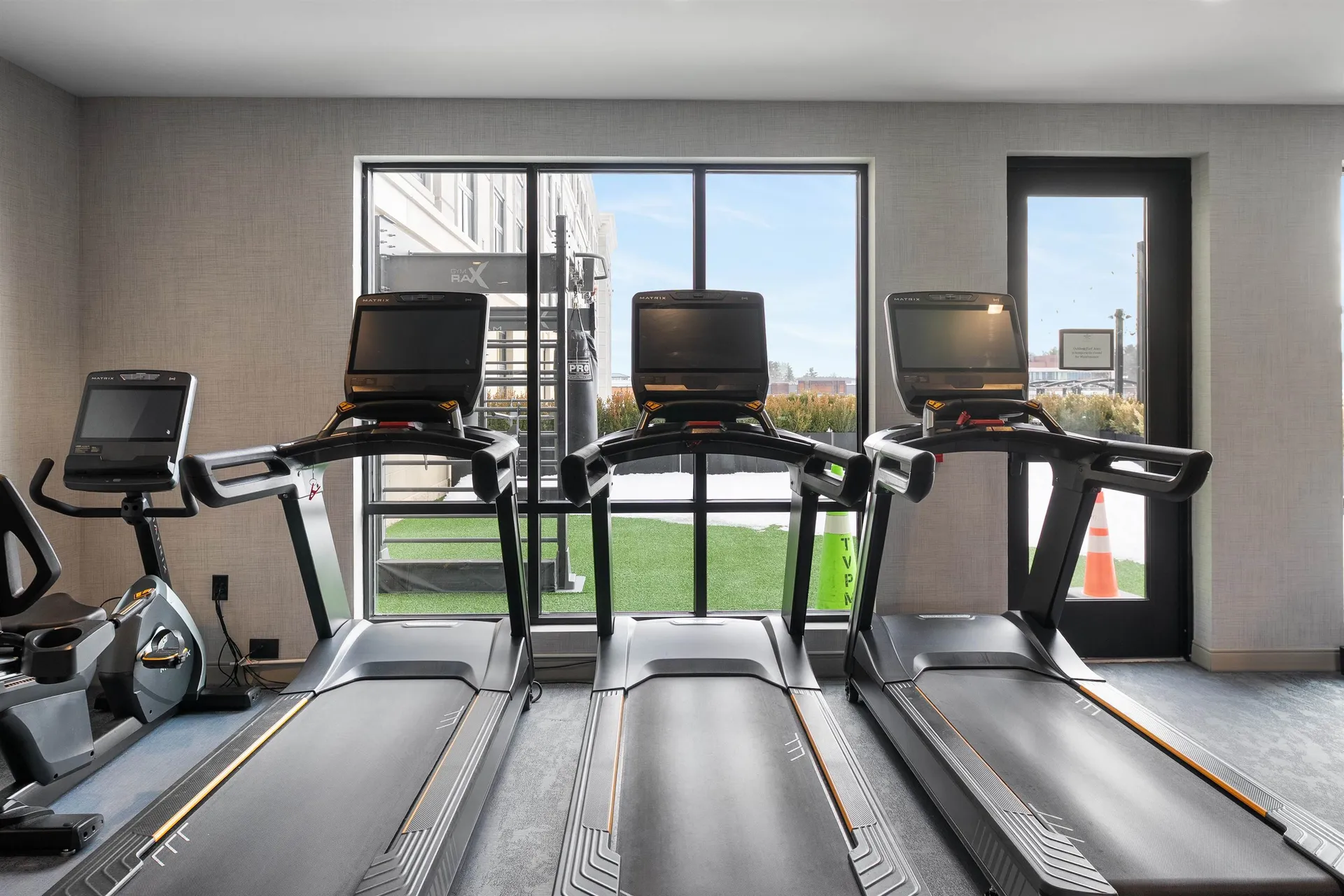 18 Artisan Drive Salem NH 03079