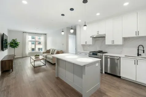18 Artisan Drive Salem NH 03079