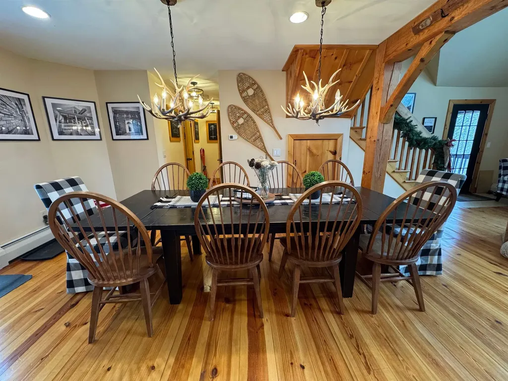 16 Rock Split Way Wilmington VT 05363