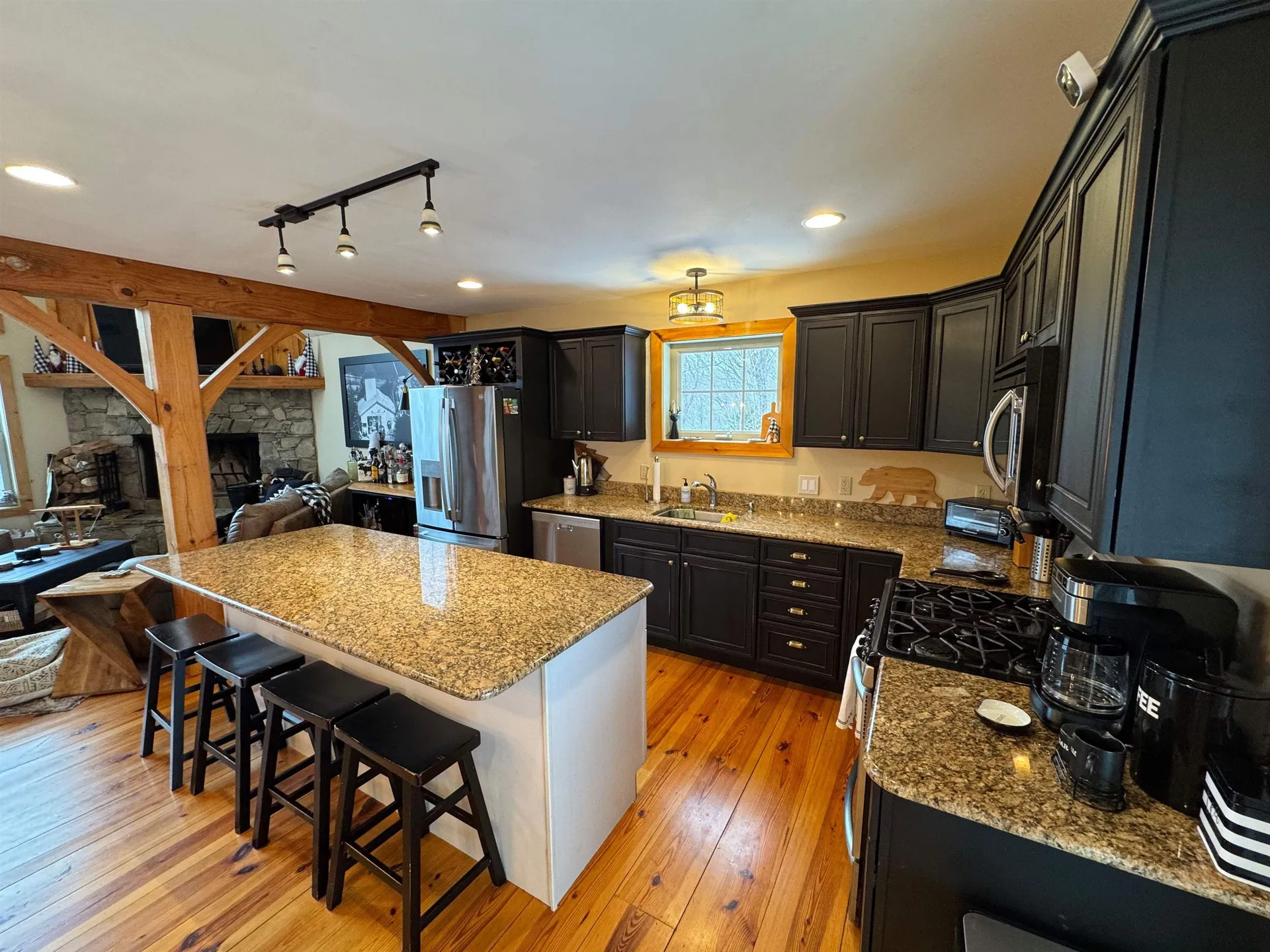 16 Rock Split Way Wilmington VT 05363