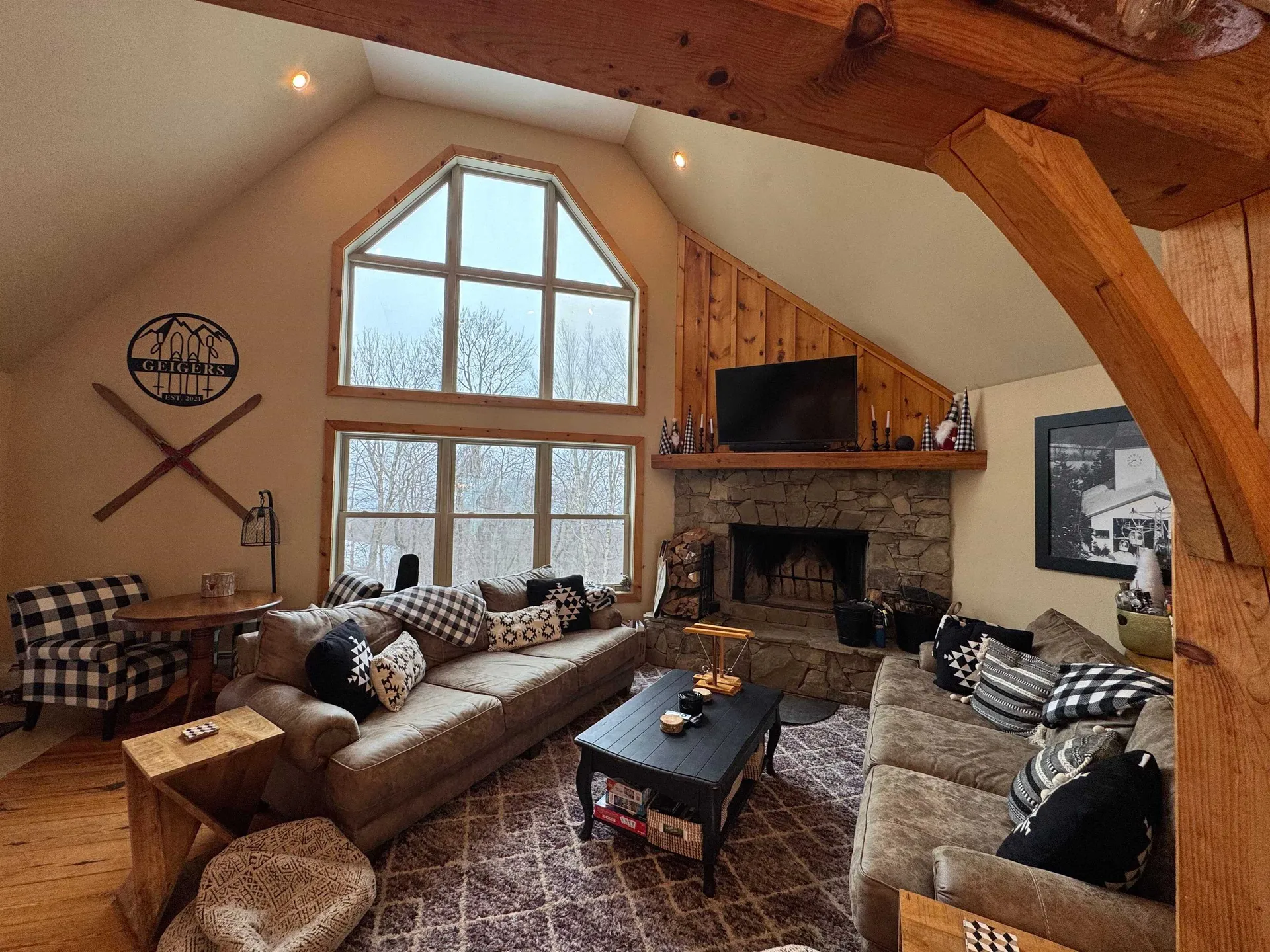 16 Rock Split Way Wilmington VT 05363