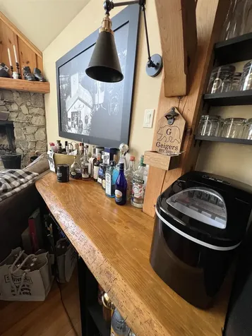 16 Rock Split Way Wilmington VT 05363