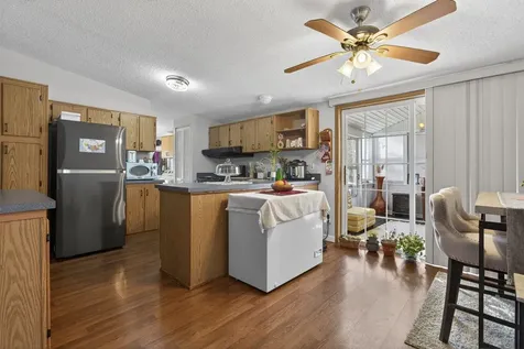 31 Mcelwain Street Merrimack NH 03054