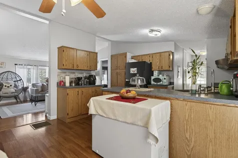 31 Mcelwain Street Merrimack NH 03054