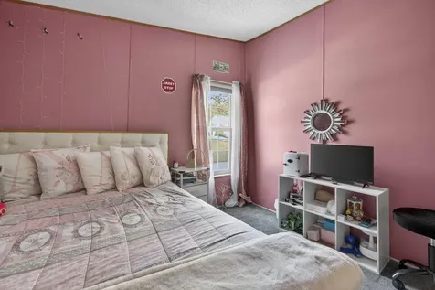 31 Mcelwain Street Merrimack NH 03054