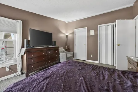 31 Mcelwain Street Merrimack NH 03054