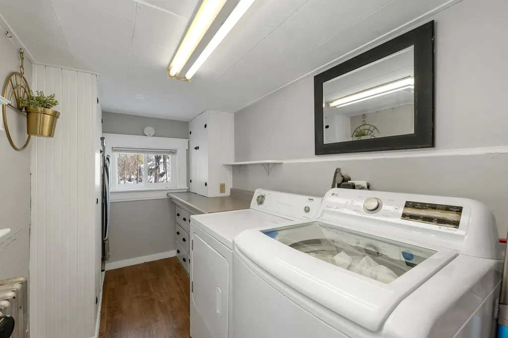 178 School Street Laconia NH 03246