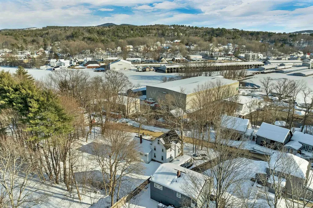 178 School Street Laconia NH 03246